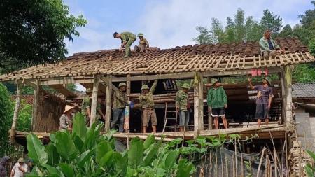 Kiện toàn Ban Chỉ đạo Trung ương triển khai xóa nhà tạm, nhà dột nát