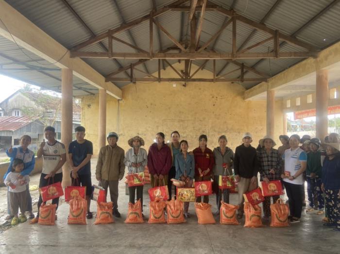 Trao quà Tết cho bà con Phú Yên ngày 19/01/2023 ( 28/12 âl)