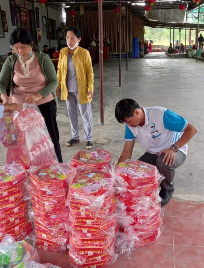 Trao quà ngày cuối năm 2022 tại Bình Thuận (31/12/2022)