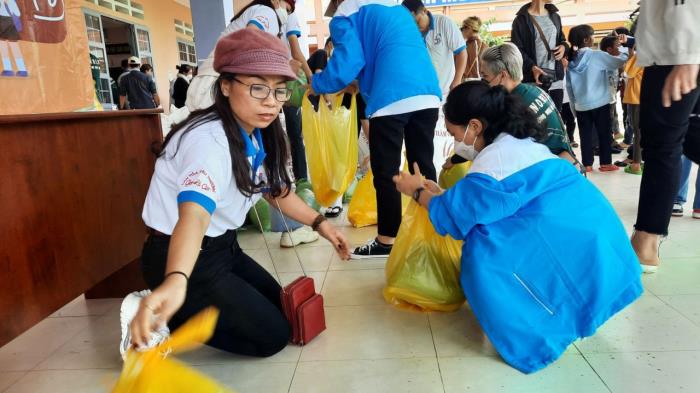 TRAO QUÀ CHO HỌC SINH KHÓ KHĂN TẠI ĐƯNG K'NỚ, LẠC DƯƠNG, LÂM ĐỒNG (NGÀY 30/05/2022)