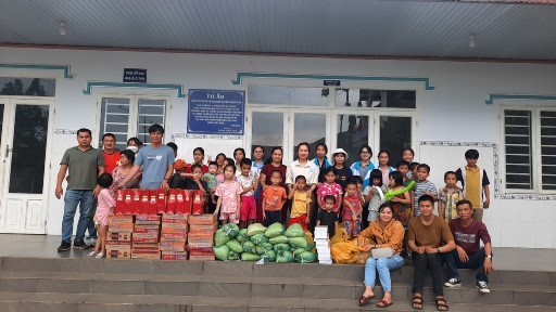 Trao quà cho Trung tâm bảo trợ xã hội Madagui (Lâm Đồng) (ngày 31/05/2022)