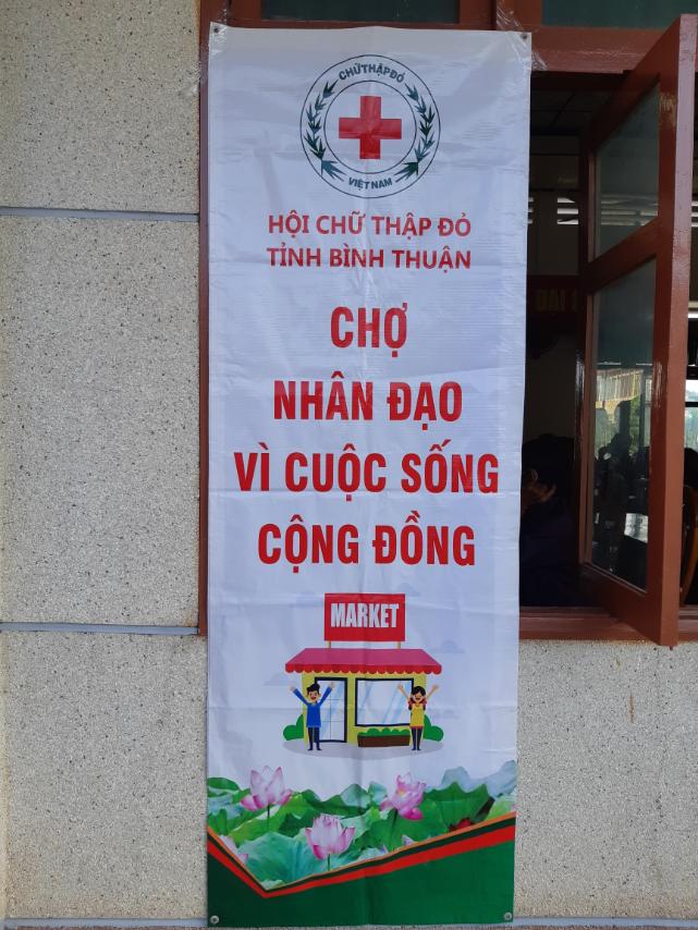 Hội chợ từ thiện Tánh Linh